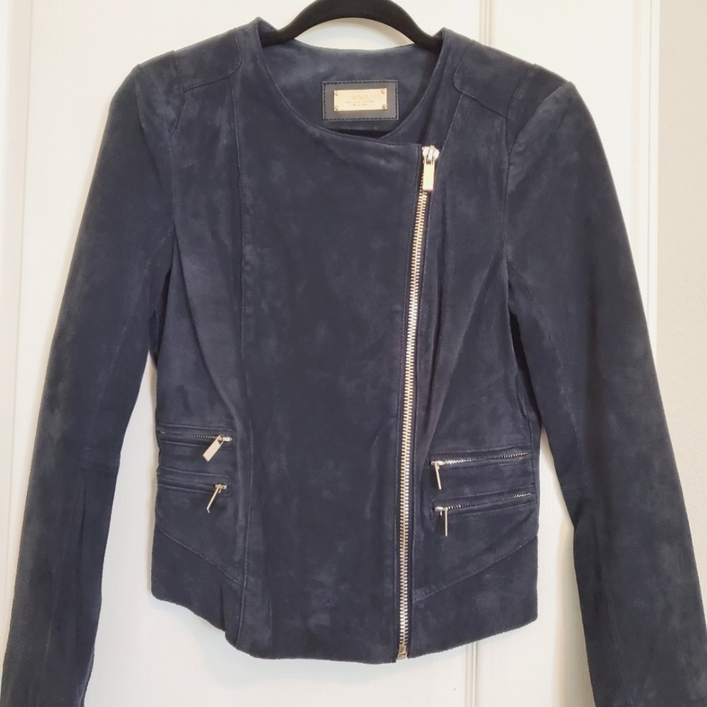 Rare navy blue,real suede jacket sz s,new without tags!